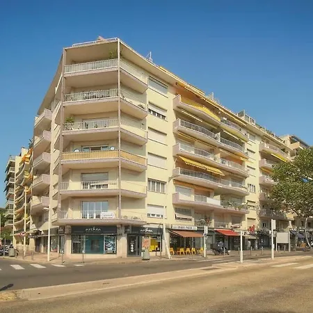 Isabelle New Spacious 3br Ac * 戛纳